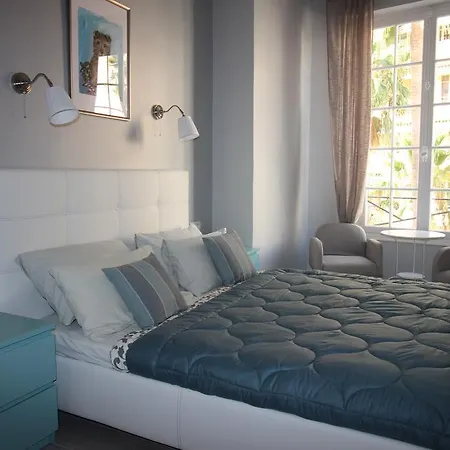 Apartments Monaco Apartment *