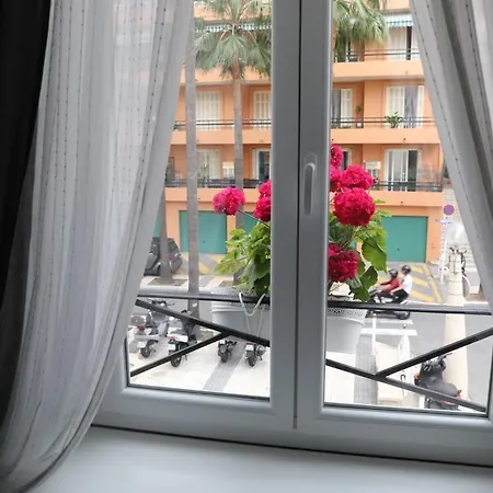 Apartments Monaco *